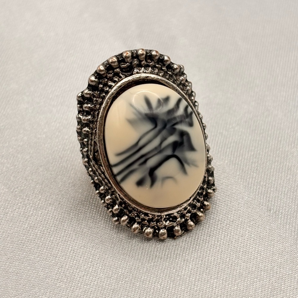 Silver-Tone Dendritic Agate Statement Ring - Picture 8 of 14